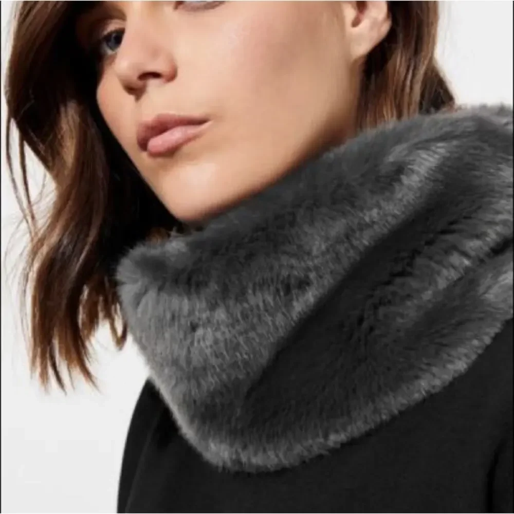 Boom Boom Athletica Womens Pullover Sweater Black Gray Removable Fur Trim S New